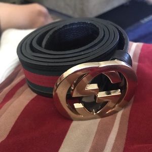 gucci yellow and black sweater